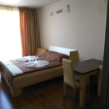 Diamond Sea View Apartman