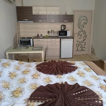Diamond Sea View Hotel